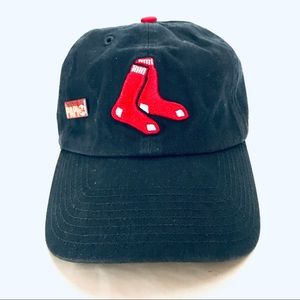 Boston Red Sox ball cap with Papi pin - Navy Blue - One Size